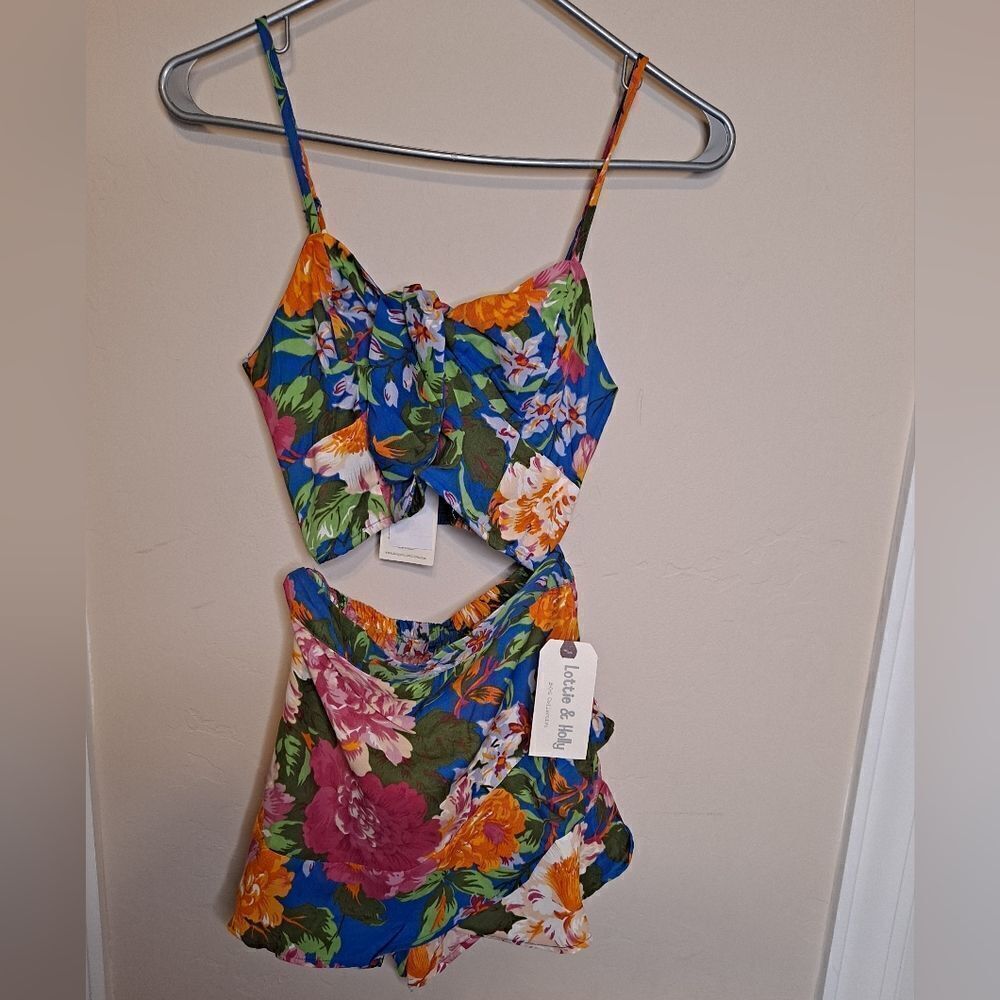 Lottie and Holly 2 piece top and skort set. NWT Size XS